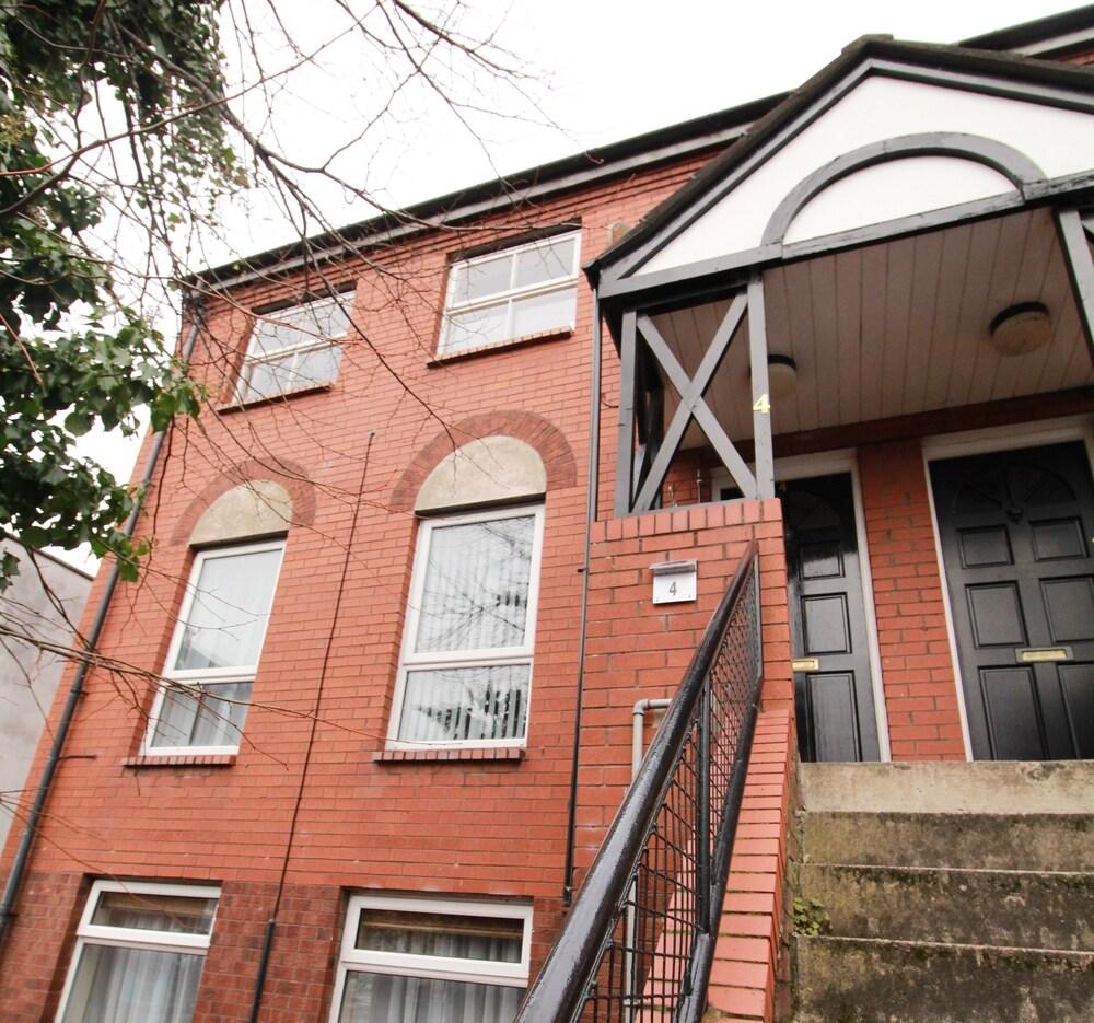 Excellent Location - City Centre - Parking - 4 Beds -2 Bedrooms Belfast Zewnętrze zdjęcie