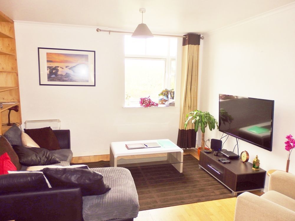 Excellent Location - City Centre - Parking - 4 Beds -2 Bedrooms Belfast Zewnętrze zdjęcie