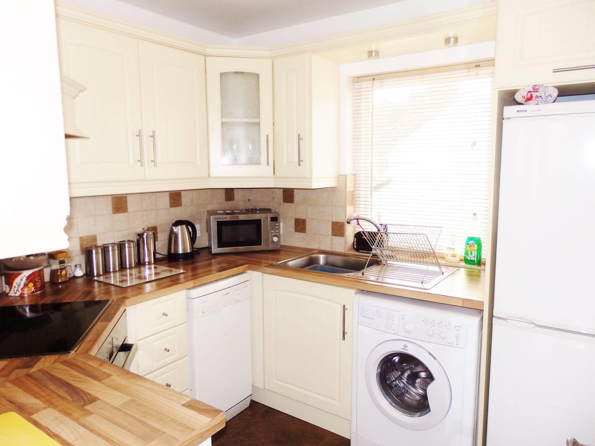 Excellent Location - City Centre - Parking - 4 Beds -2 Bedrooms Belfast Zewnętrze zdjęcie
